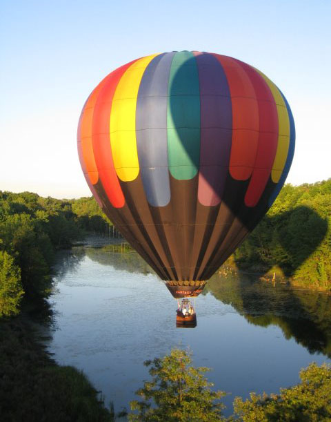 Barcelona Air Balloon đi xe