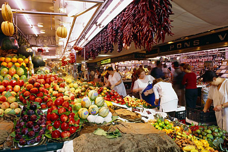 香格里拉Boqueria市场在Barcelon Ramblas大道