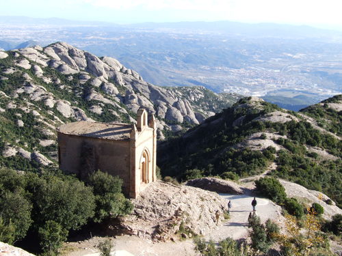 montserrat barcelona tourist guide