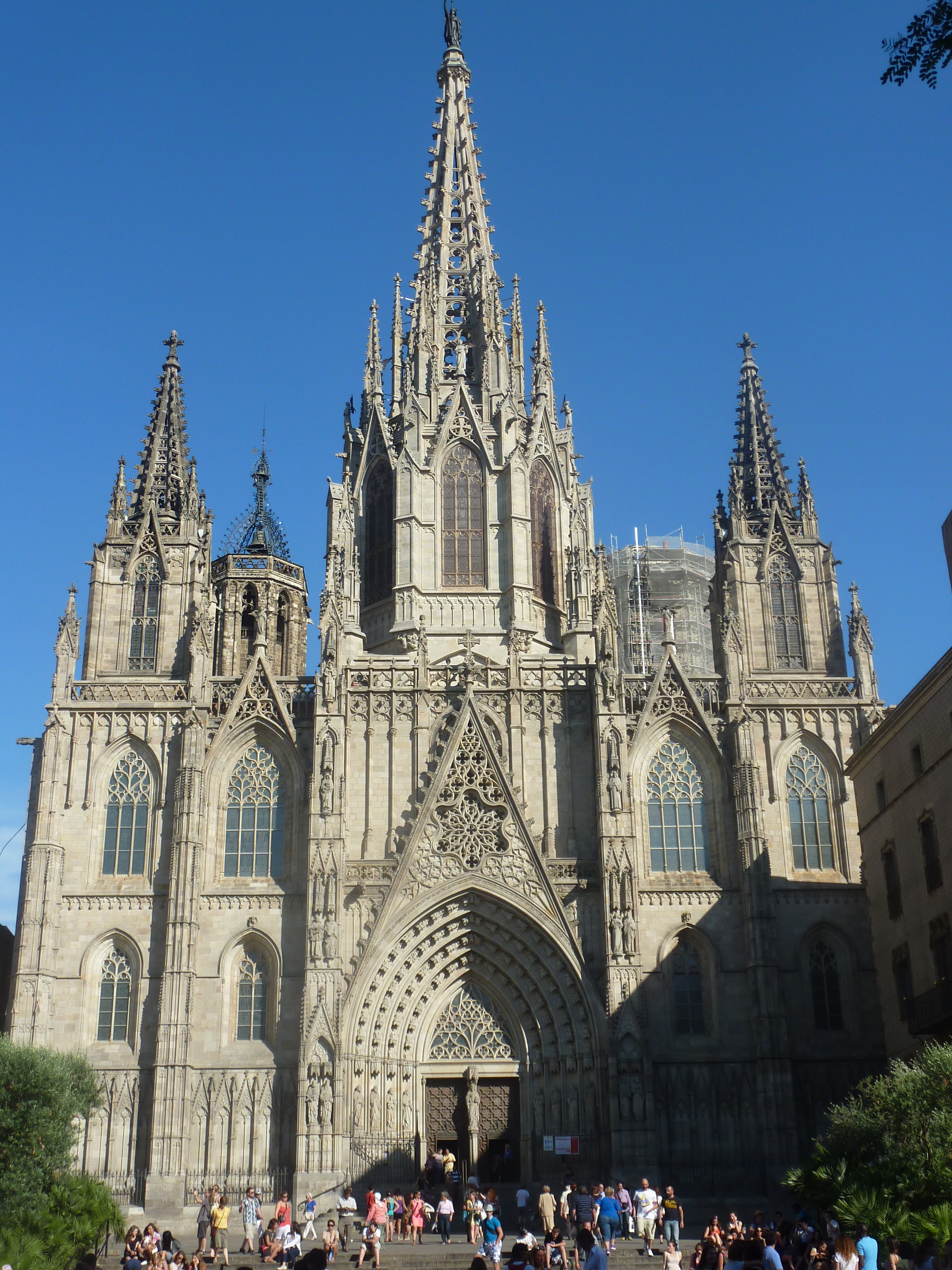 Download this Barcelona Cathedral picture